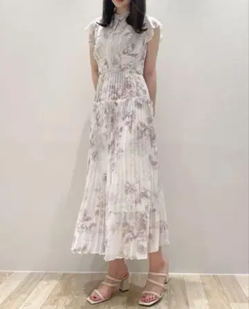 snidel 스나이델 플리츠 프린트 원피스