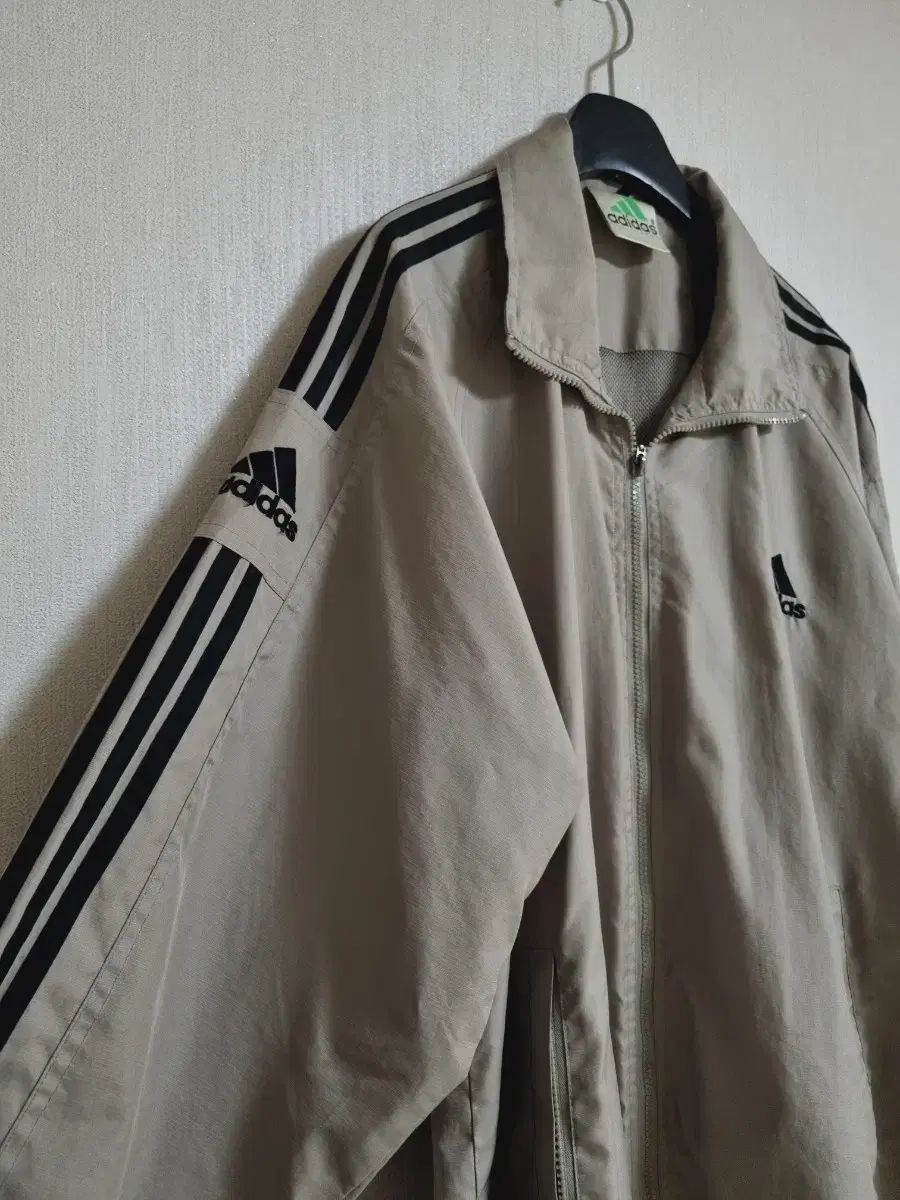 Product Details - 3