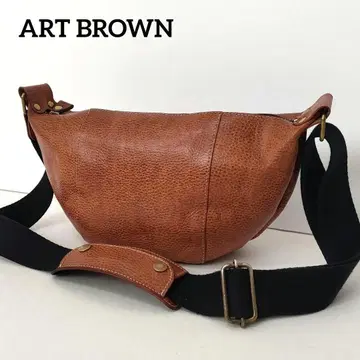ART BROWN 아트 브라운 바디백 올 가죽 주름 가죽 브라운
