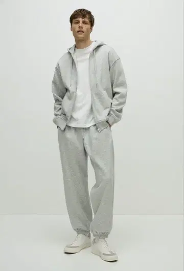 H&M 루즈핏 스웨트 팬츠 그레이 멜란지