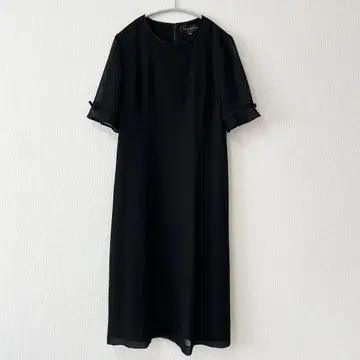 도쿄 소와르 블랙 포멀 새틴 원피스 반팔 봄/여름 시원함