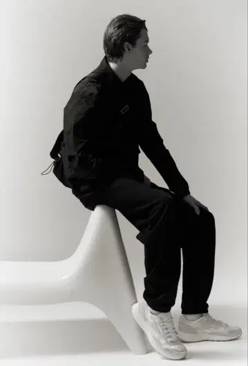 H&M 루즈핏 스웨트 팬츠 블랙