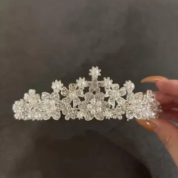 티아라