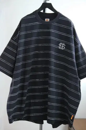 SEE SEE 씨 씨 SUPER BIG FLAT SS 보더 티셔츠