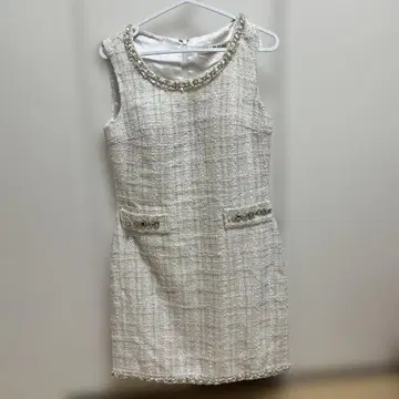 ROBE de FLEURS 화이트 슬리브리스 드레스 M