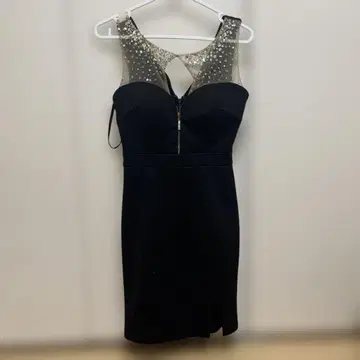 JEWELS 비쥬 넥라인 블랙 타이트 드레스 S