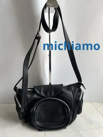 새상품급 michiamo 숄더백 포켓 부드러운 가죽 블랙