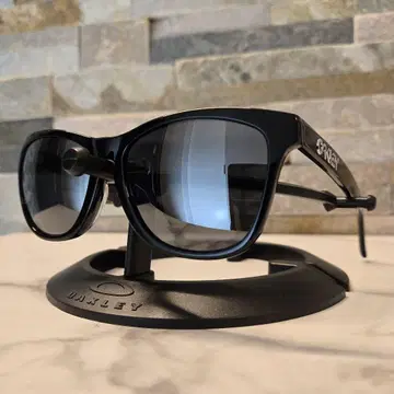 OAKLEY 오클리 프로그 스킨 LX 블랙 프리즘