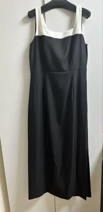 택 포함 새상품 저스길리티 원피스