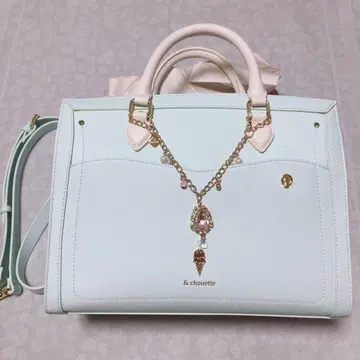 &chouette 산리오 포차코 이타백