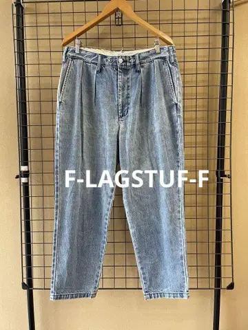 F-LAGSTUF-F 플래그스태프 턱 테이퍼드 데님 팬츠 청바지
