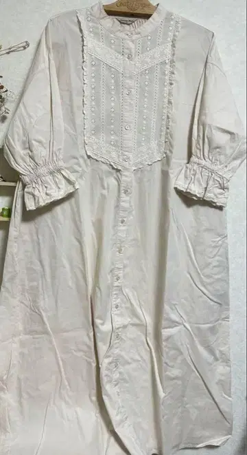 사만사 모스모스 앞면 레이스 원피스
