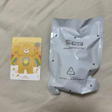 POPMART 케어 베어