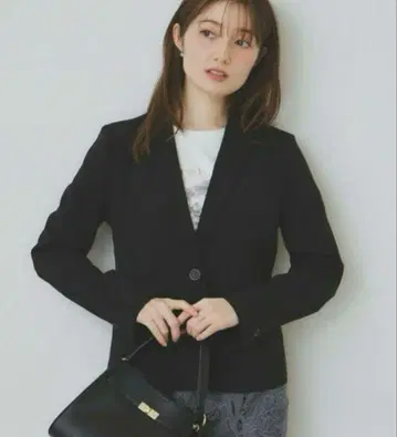 index 인덱스 자켓 블랙