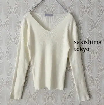sakishima tokyo 티셔츠 화이트 긴팔 V넥 약간 비침 b523