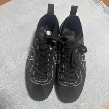 오니츠카 스니커즈