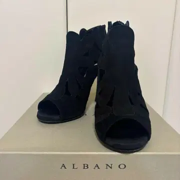 ALBANO 오픈토 샌들