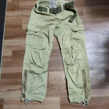 Abercrombie and Fitch 파라 트루퍼 S 베이지
