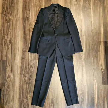 ALEXANDER McQUEEN 턱시도 수트 셋업