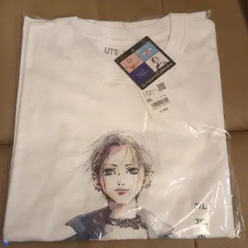 유니클로 야자와 아이 컬렉션 3XL 화이트 티셔츠