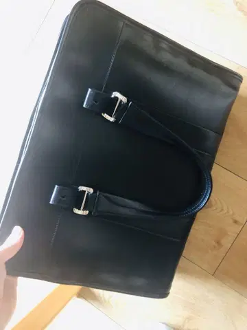 블랙 가죽 비즈니스 백