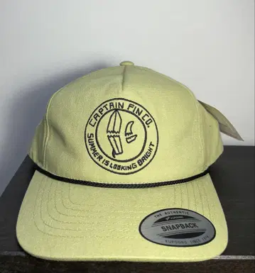 CAPTAIN FIN CO. 스냅백 캡 라임 그린