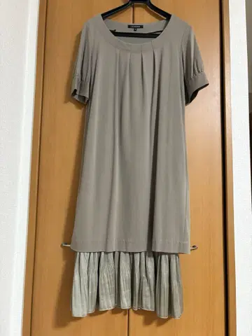 로트레아몽 원피스 샌드 베이지