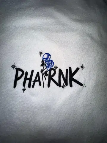 phatrank 티셔츠 장미