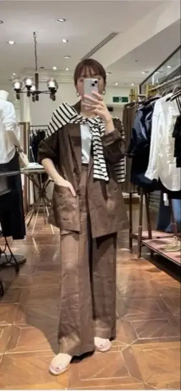 LOUNGEDRESS 라운지 드레스 린넨 자켓 새상품 BROWN