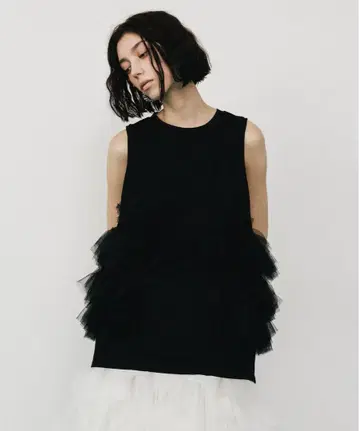 라벨 에뛰드 볼륨 프릴 튤 디자인 컷 탱크