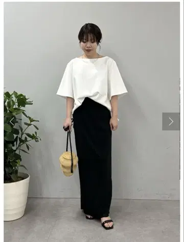 GALLARDA GALANATE 화이트 상의