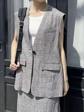 Spick and Span 린넨 슬리브리스 오버 자켓