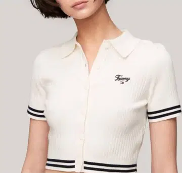 TOMMY JEANS 폴로 스웨터