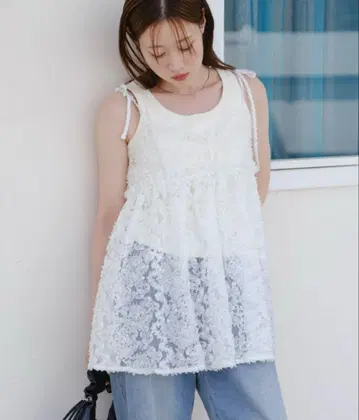 Kastane 앞뒤 2WAY 웨이브 자수 튤 튜닉