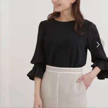 내추럴 뷰티 베이직 플리츠 슬리브 도킹 풀오버