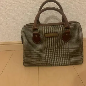 POLO 체크 무늬 핸드백