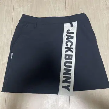 JACK BUNNY 블랙 스커트 이너 팬츠 일체형