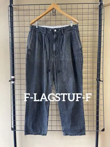F-LAGSTUF-F 플래그스태프 턱 테이퍼드 데님 팬츠 청바지