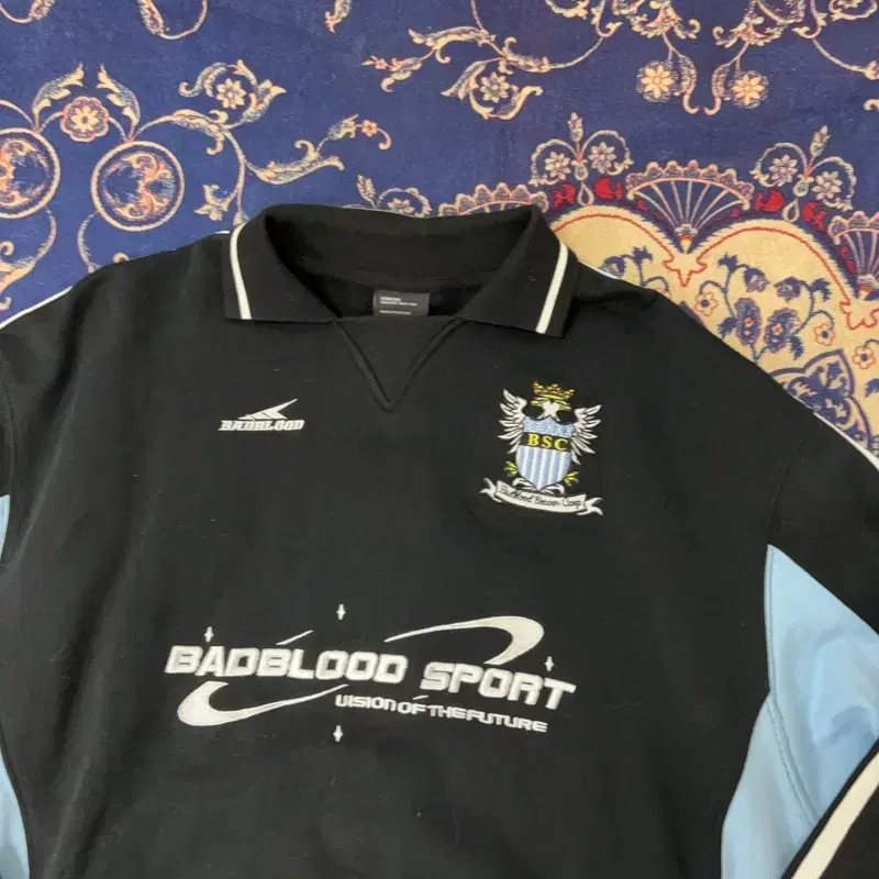 105] Bad Blood Women's Soccer Camp Panel Sweatshirt #맨투맨