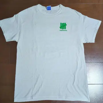 UNDEFEATED 화이트 티셔츠 M