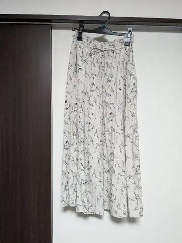 글로벌 워크 사라사라 릴랙스 플레어 와이드 팬츠 [베이지 패턴]
