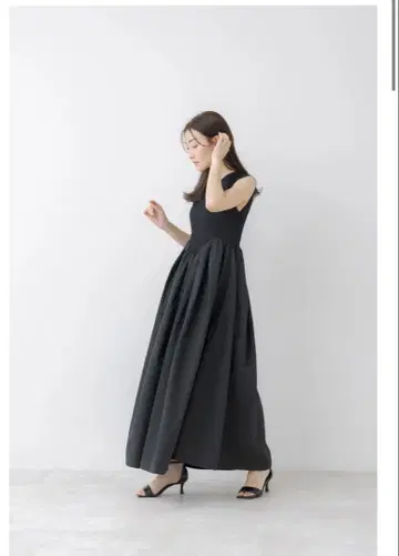 regleam 라운드 절개 리브 원피스 M