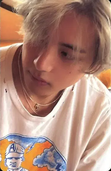 BTS V 레이버 Ver.1