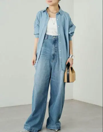 LOUNGEDRESS 하이 웨스트 데님 팬츠