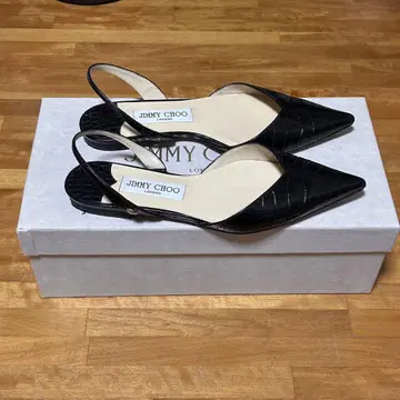 JIMMY CHOO 크로커다일 패턴 뮬 36