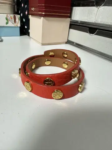 [거의 미사용] TORY BURCH 가죽 뱅글