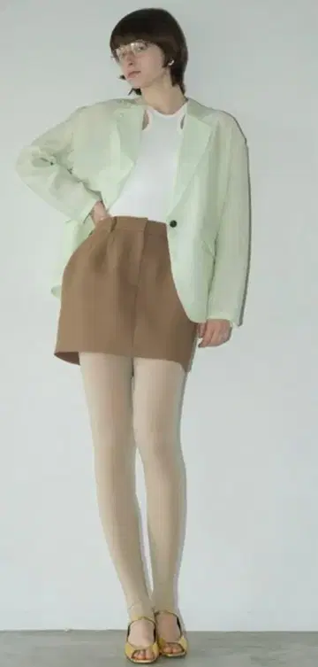클레인 로우 웨이스트 미니 스커트