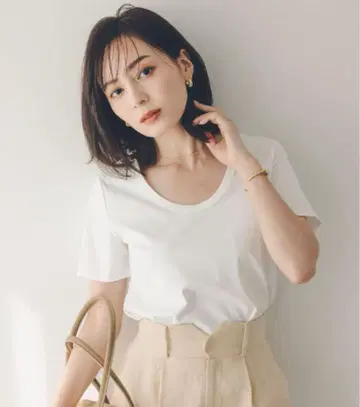 anuance 뉘앙스 실크 터치 코튼 U 넥 T 화이트
