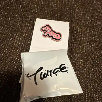 TWICE POPUP STORE MOMO 랜덤 핑 배치