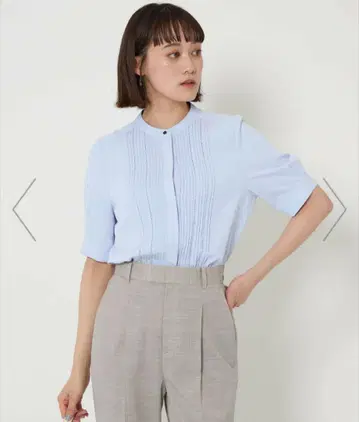 그린 라벨 릴랙싱 피코 핀턱 숏 슬리브 블라우스